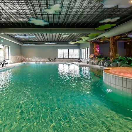 キャンプ場 Glamping Breebronne *