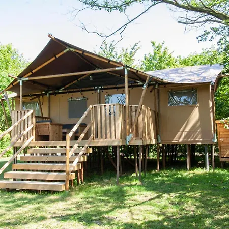 Kemping Glamping Breebronne *