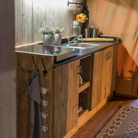Glamping Breebronne Maasbree