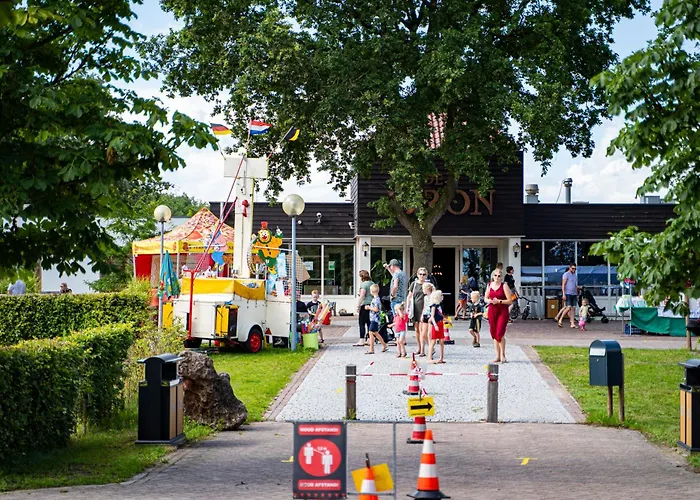 キャンプ場 Glamping Breebronne