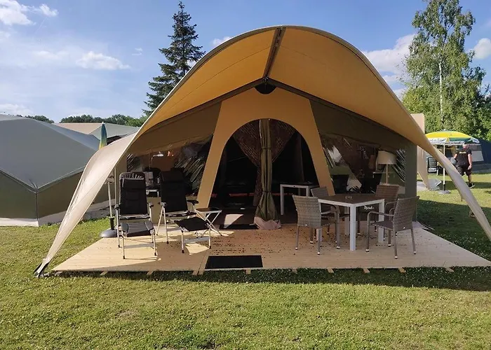 Glamping Breebronne キャンプ場